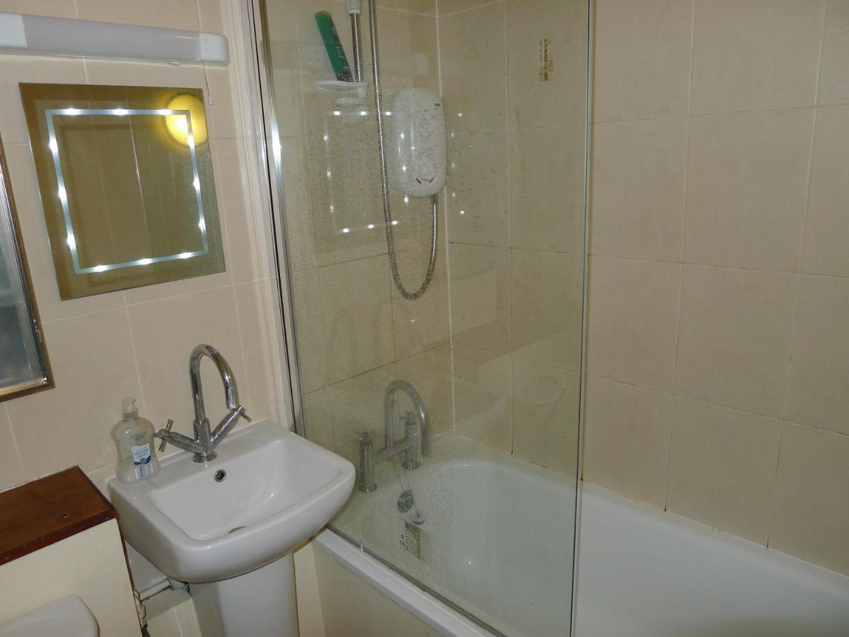 1 Bedroom Flat In Historic Cooperage Leith Appartement Edinburgh